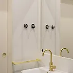 Stylish 2-bedroom With Terrace In Alcântara * Lisboa